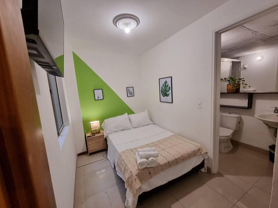 메딜린 El Jardin De Manila 아파트 외부 사진
