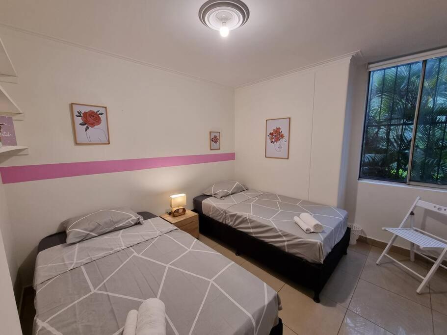 메딜린 El Jardin De Manila 아파트 외부 사진