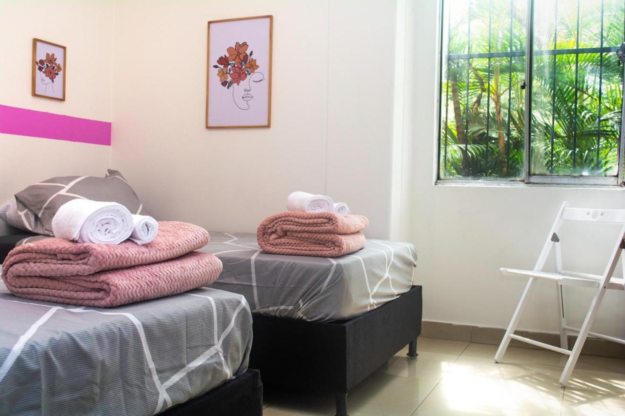 메딜린 El Jardin De Manila 아파트 외부 사진